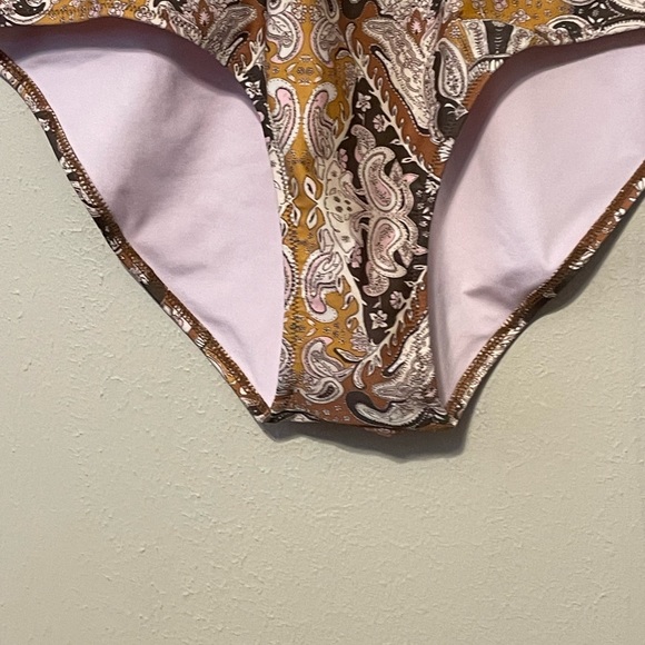 Alana Gunn Campbell High-Waisted Paisley Bottoms Size Medium - Picture 3 of 8